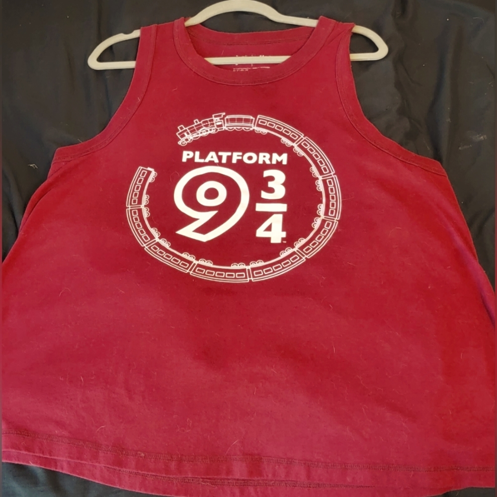 Harry Potter Platform 9 3/4 tank top, size XL.